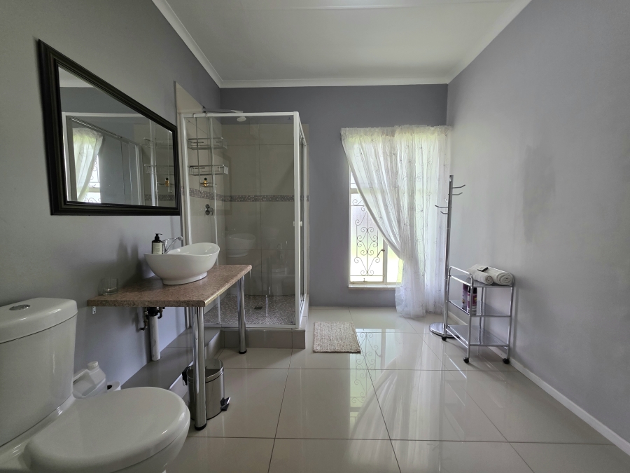 7 Bedroom Property for Sale in Jim Fouchepark Free State